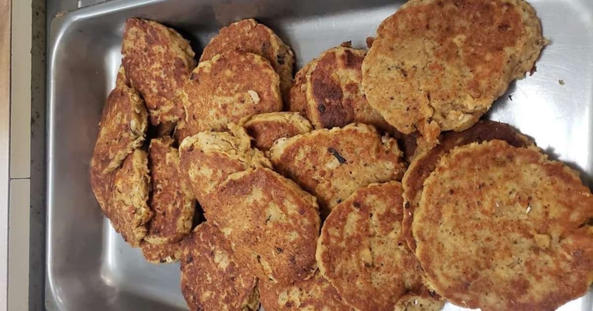 Salmon cakes served at Old House Restaurant